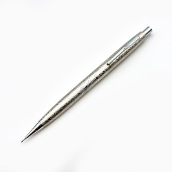 =庫存新品=  Platinum 白金 日本製 不銹鋼 唐草自動鉛筆 0.5mm  =庫存新品=  Platinum 白金 日本製 不銹鋼 唐草自動鉛筆 0.5mm