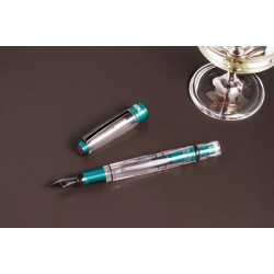 臺灣 TWSBI 三文堂 DIAMOND #580 AL R透明 活塞鋼筆 (加勒比海藍&黑鈦)  臺灣 TWSBI 三文堂 DIAMOND #580 AL R透明 活塞鋼筆 (加勒比海藍&黑鈦)