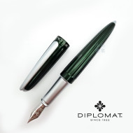 德國 DIPLOMAT 迪波曼 AERO 太空梭 鋼筆(珐瑯綠 不銹鋼尖) 德國 DIPLOMAT 迪波曼 AERO 太空梭 鋼筆(珐瑯綠 不銹鋼尖)