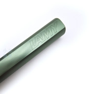 德國 Lamy AL-star 恆星系列 2024 限定色 SAGE 鋼珠筆 (秋日綠色) 德國 Lamy AL-star 恆星系列 2024 限定色 SAGE 鋼珠筆 (秋日綠色)
