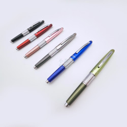 日本 Pentel 飛龍牌 KERRY 鋼筆造型 0.5mm自動鉛筆  日本 Pentel 飛龍牌 KERRY 鋼筆造型 0.5mm自動鉛筆