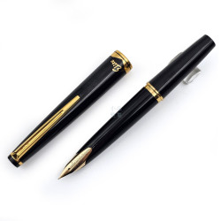 二手優選短鋼/百樂 Elite 老款 18K 細字  二手優選短鋼/百樂 Elite 老款 18K 細字