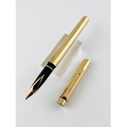 =庫存新筆= SHEAFFER 西華TARGA 1007 鍍金 格紋 14K USA製 鋼筆 M尖#1319D =庫存新筆= SHEAFFER 西華TARGA 1007 鍍金 格紋 14K USA製 鋼筆 M尖#1319D