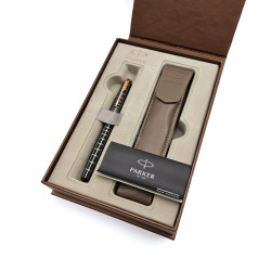 派克 Parker Sonnet 卓爾 巧克力格紋 玫瑰金 18K金 鋼筆 (筆套禮盒）