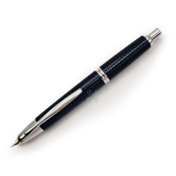 日本 PILOT 百樂 Capless 限定款 18k 鋼筆 絣-かすり(碳纖藍) 日本 PILOT 百樂 Capless 限定款 18k 鋼筆 絣-かすり(碳纖藍)