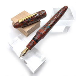 臺灣職人昆陽  二創系列 漆塗款『 赤澗 Crimson Stream 』(使用Platinum 出雲 生漆繪製 )B尖 臺灣職人昆陽  二創系列 漆塗款『 赤澗 Crimson Stream 』(使用Platinum 出雲 生漆繪製 )B尖