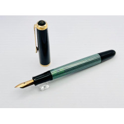 ☆典藏老筆☆PELIKAN 百利金 老款綠條 400nn 14C /EF 尖 鋼筆(七成新) ☆典藏老筆☆PELIKAN 百利金 老款綠條 400nn 14C /EF 尖 鋼筆(七成新)