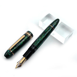 『 限量珍藏 螺鈿生漆工藝 』149 大班 18K BB尖 鋼筆 (翠羽綠) 『 限量珍藏 螺鈿生漆工藝 』149 大班 18K BB尖 鋼筆 (翠羽綠)