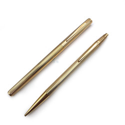 =庫存新品=MONTBLANC   萬寶龍 貴族 鍍金 14K EF 鋼筆 /0.7 按壓自動鉛筆 一對 #67799 =庫存新品=MONTBLANC   萬寶龍 貴族 鍍金 14K EF 鋼筆 /0.7 按壓自動鉛筆 一對 #67799