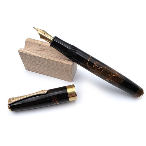 =老文具 =日本製  四菱牌 硬橡膠 蒔繪(牛)（1950年代）14K金 鋼筆