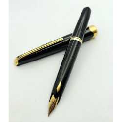 優選短鋼 =中古美品= 白金牌 Old Platinum 黑桿 短鋼筆 – 18K金筆尖 握位象嵌 M3704 優選短鋼 =中古美品= 白金牌 Old Platinum 黑桿 短鋼筆 – 18K金筆尖 握位象嵌 M3704