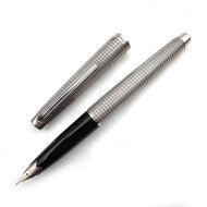 ☆ 中古美品 ☆  PLATINUM 白金 老款 18K WG尖 925純銀 大銀桿 銀格紋 MT-21603