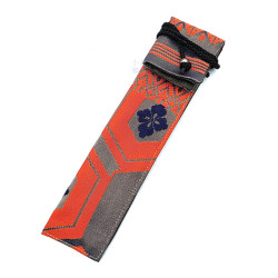 小品雅集訂製 布面 朱錦紅 單支裝筆套(約28.5cm x 5.3cm) 小品雅集訂製 布面 朱錦紅 單支裝筆套(約28.5cm x 5.3cm)