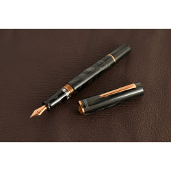 臺灣 TWSBI 三文堂 特別版 Obsidian 黑瑪瑙 鋼筆