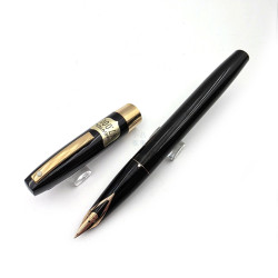 ⭐庫新品 ⭐ 西華 SHEAFFER 膠桿 550 14K金尖  美國製（微笑尖）#P4175
