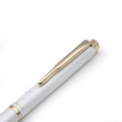 『畢業季推薦』日本 PILOT 百樂 Drive 輕油筆-0.7-原子筆（珍珠白）