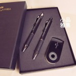 德國 Faber-Castell 輝柏 好舒寫 原子筆＋0.5mm自動鉛筆＋吊掛橡皮擦 超值禮盒組（黑色） 