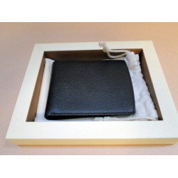 德國 Graf von Faber-Castell 橫式 四卡真皮短夾(有零錢袋) 德國 Graf von Faber-Castell 橫式 四卡真皮短夾(有零錢袋)