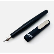 =庫存新筆= PLATINUM  白金 第一代  Preppy 鋼筆 ( 黑色）