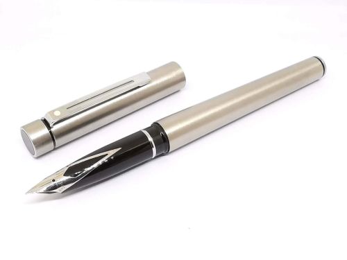 =庫存新筆= 西華 SHEAFFER TARGA 不鏽鋼筆桿 鋼尖