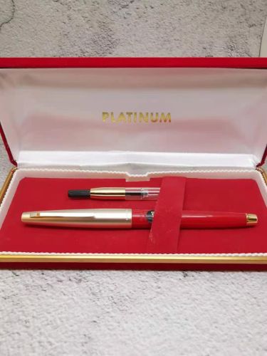 =庫存新品= 白金牌 60年代 地球標HONEST60  14K ( 紅筆桿蓋平頂）
