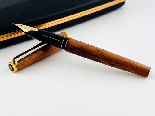 ☆ 二手美品 ☆ 日本 PILOT 百樂 CUSTOM MAPLE 楓木一代  18K金 鋼筆#MT19885