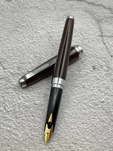 ☆ 二手名品 ☆  SAILOR 寫樂 絕版美筆  鐵刀木 18K 鋼筆 （M尖）