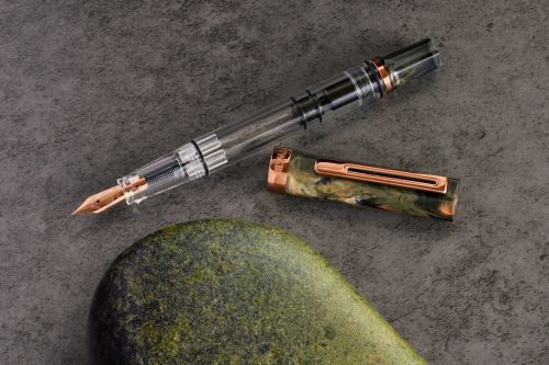 臺灣 TWSBI 三文堂 ECO 活塞鋼筆（石紋綠 & 古銅 ）
