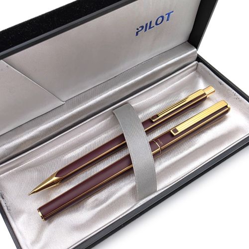 ☆典藏老筆☆Pilot 百樂 四角軸 酒紅色消光 鋼珠筆/自動鉛筆 #P4471